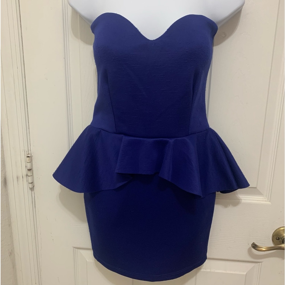 Royal dress